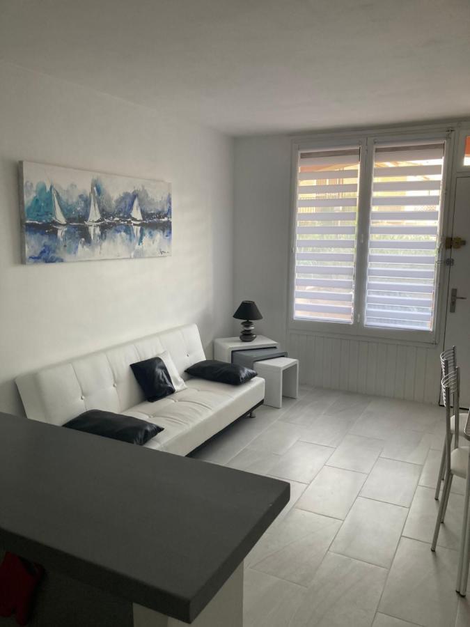 Très Bel Appartement Entièrement Rénové Ampuriabrava Exterior foto